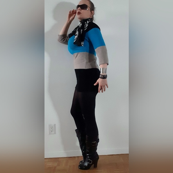 Sweater Dress with Blue, grey, black colour-blocked stripes, fits S-L - Picture 9 of 14